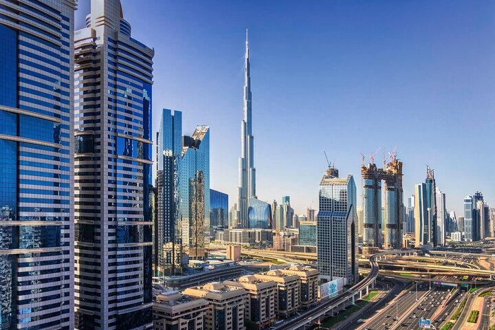 Explore Dubai’s stunning skyline featuring iconic architecture and breathtaking views. Experience a full day tour that lets you immerse yourself in the city’s landmarks and culture.